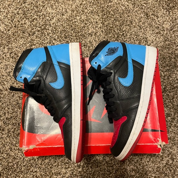 Jordan 1 unc to Chicago - Picture 2 of 5